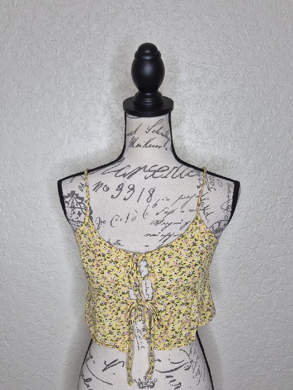 Sky & Sparrow Multicolored Floral Cropped Tank Top Size M‎